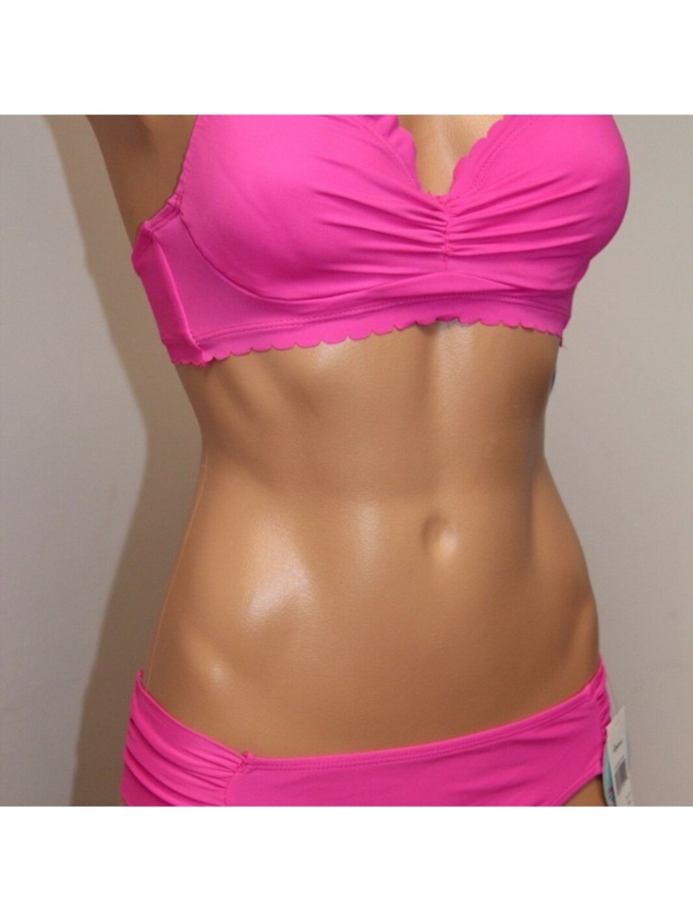 Raisins
NWT Raisins Swimsuit Bikini 2pc set La Paz Cocoa Beach Pink Push Up